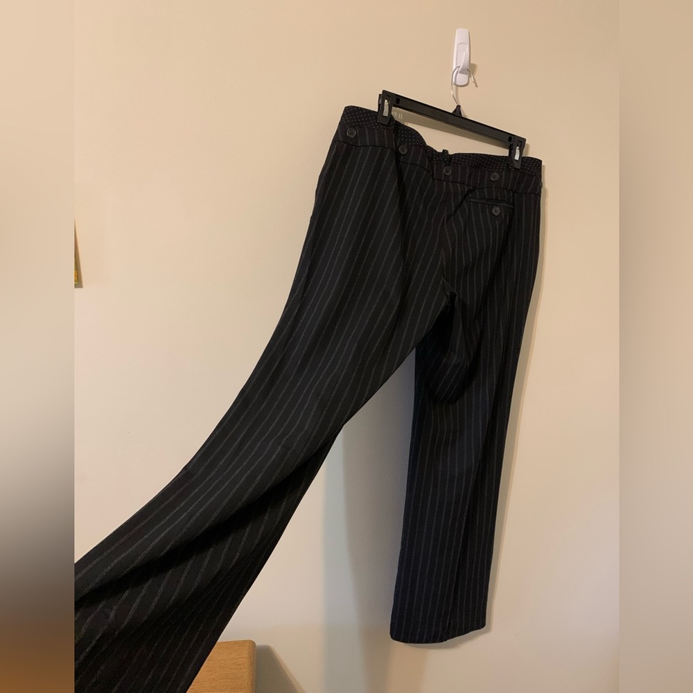 Pants by THE LIMITED size 12 with pockets and front zipper